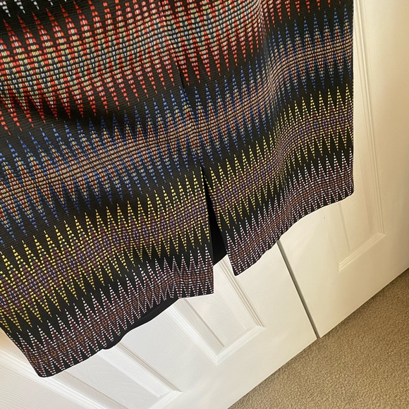 Maggie London dress - Picture 5 of 10